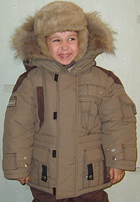 Ребенок в куртке